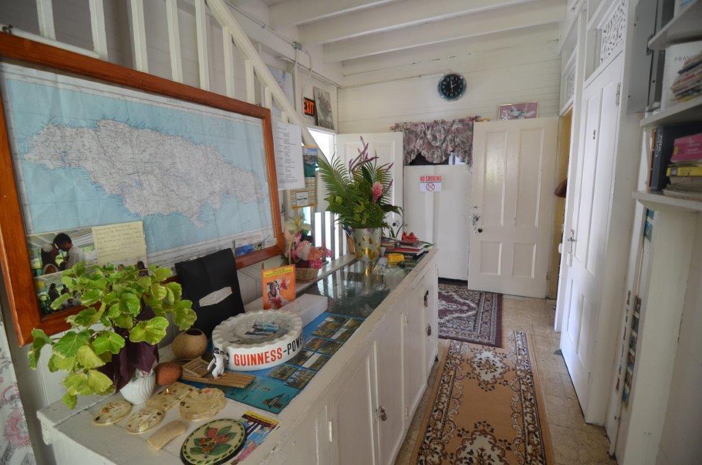 Holiday Home - Guest House Port Antonio Esterno foto