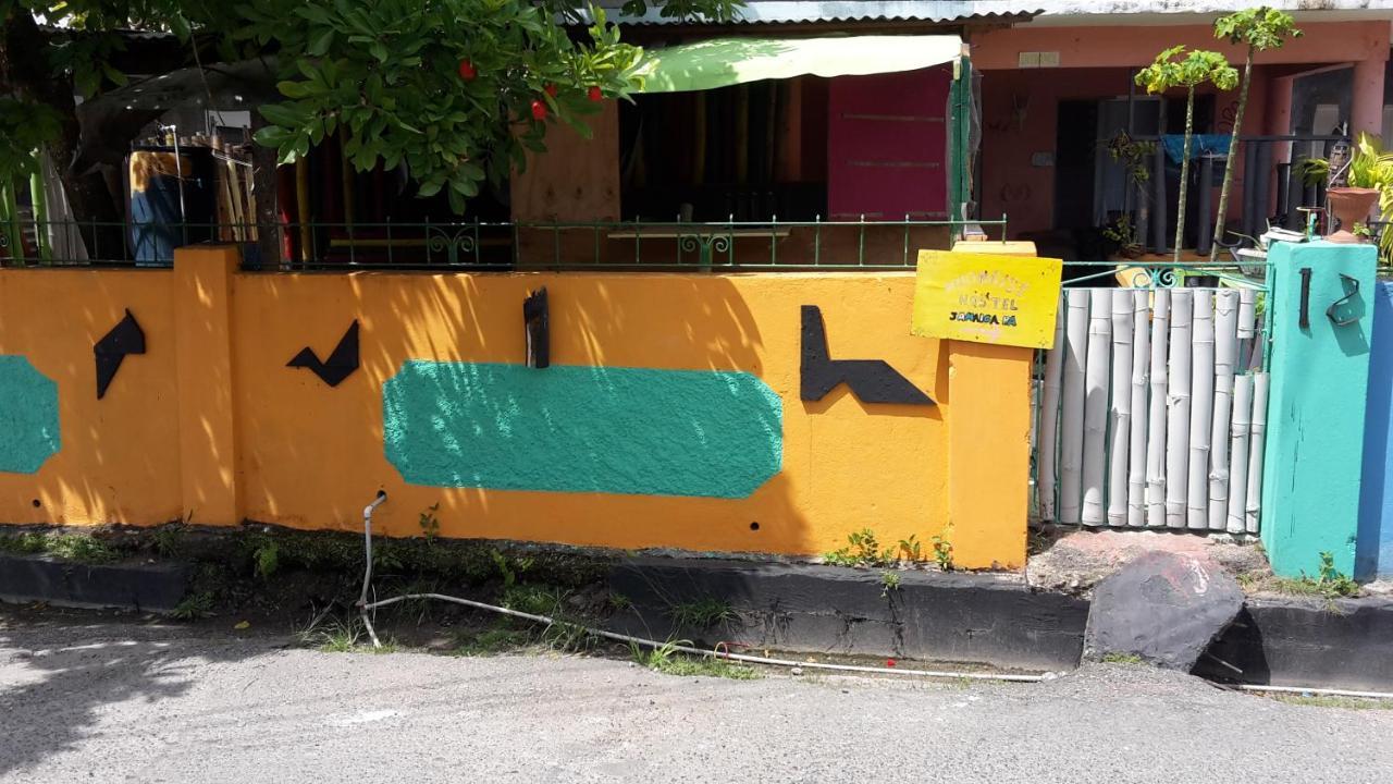 Holiday Home - Guest House Port Antonio Esterno foto